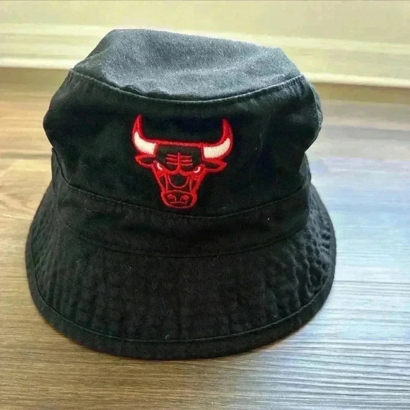Mitchell & Ness Chicago Bulls Bucket Hat Size S/M NBA Windy City 2014 Basketball - Picture 1 of 6